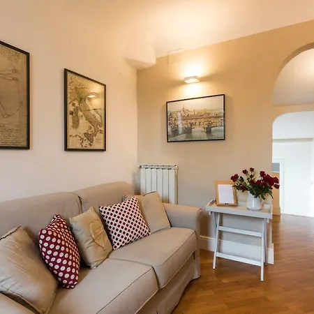 14 Via Nuova De' Caccini